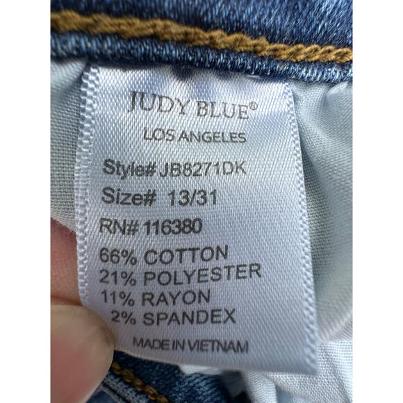 Judy Blue jeans - Picture 9 of 11